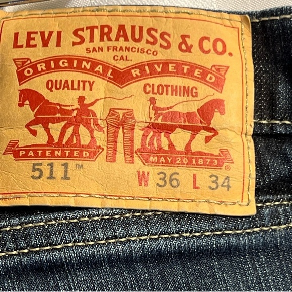 Levi's Strauss 511 Men's Jeans 36 Blue Dark Wash Slim Fit - Picture 9 of 14